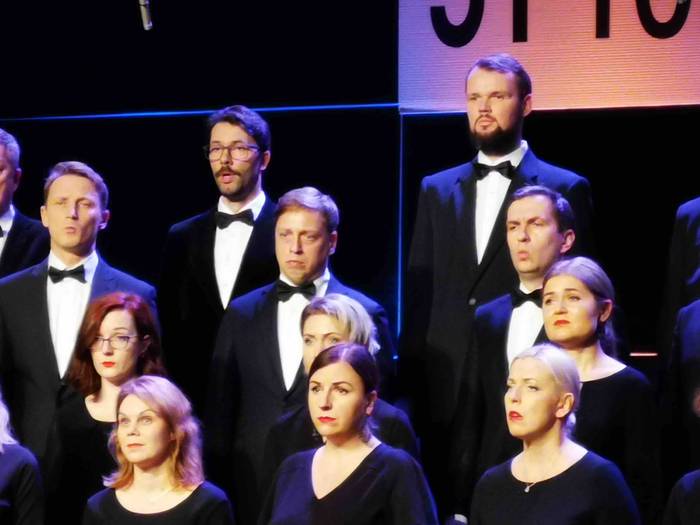 Batavia Madrigal Singers, ik 37 1572636837210