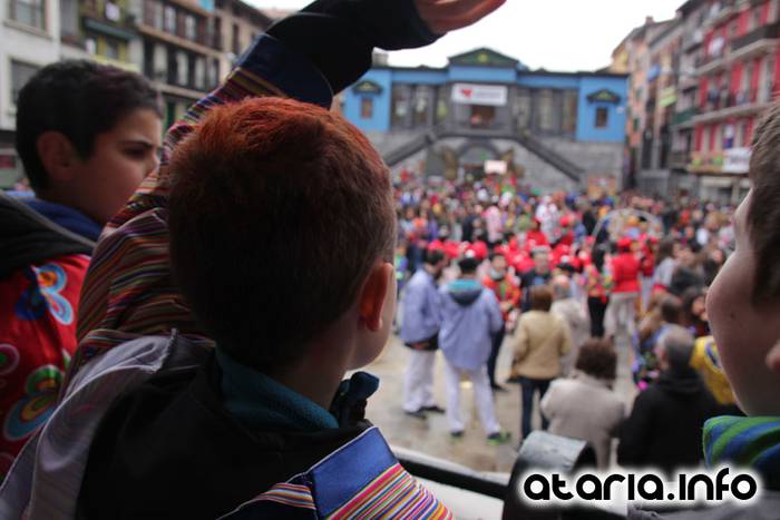 ostegun gizena 2016 kaleko giroa 77 1454602761890