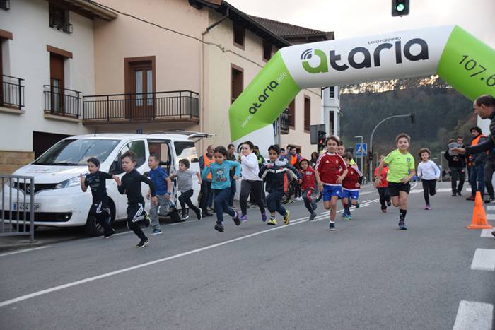 IKAZTEGIETAKO XVII. HERRI KR 4 1511032214490