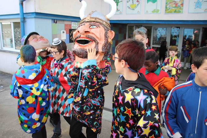 Emozioz beteta hartu dituzte 8 1582220737773