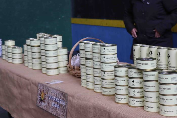 Herriko baserritar eta artis 4 1602415847213