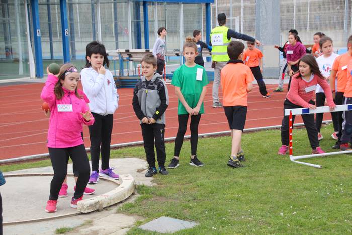 Eskola Txikien topaketak 420 74 1520602860196