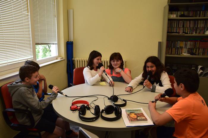 Samaniego ikastetxearen bisita Atarian 12 1465988957650