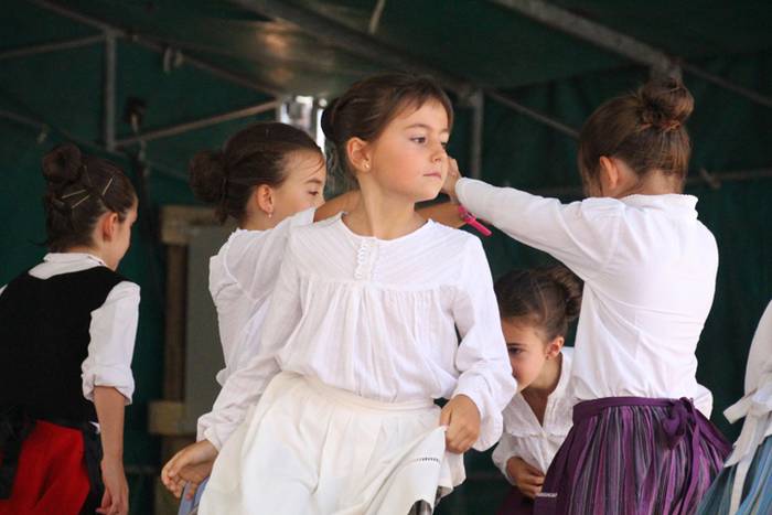 Dantzak bete du plaza 22 1473599852093