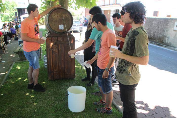 Eguerdian ere giroa Alegian 6 1468600115775