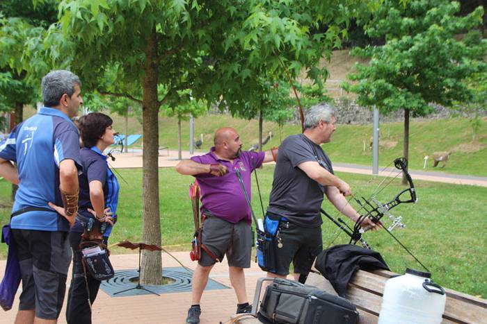 Arku-tiraketa Bihotzez elkar 5 1498391827135