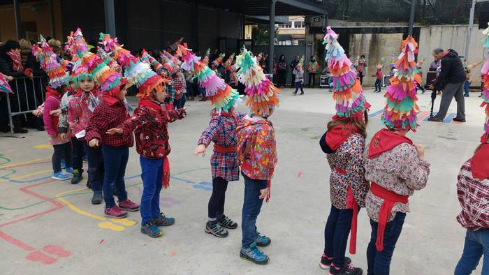 Ikastetxeetan ere inauteriek 36 1518096822700