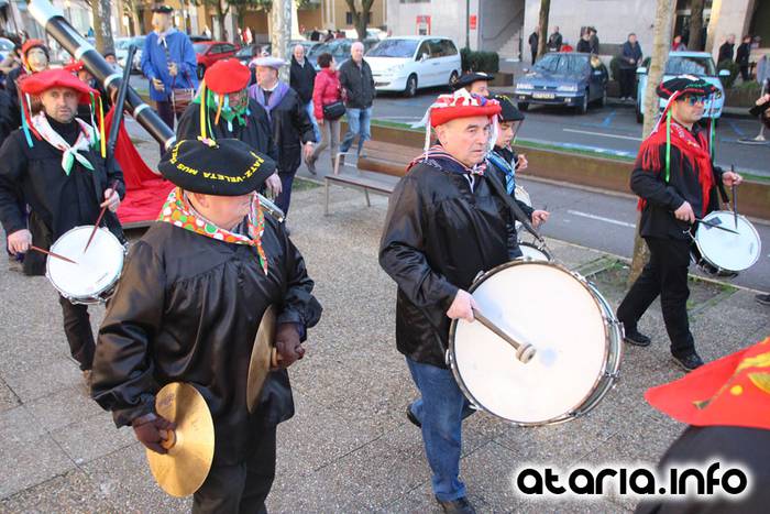 Ozenki Txistulari Taldea 2016 47 1454678393538