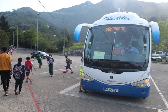 Motxilak bizkarrean berriro  7 1631091907806