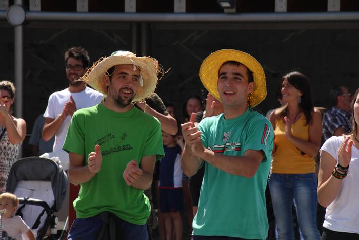 ADUNAKO JAIAK 2017. TXUPINAZ 13 1502544635293