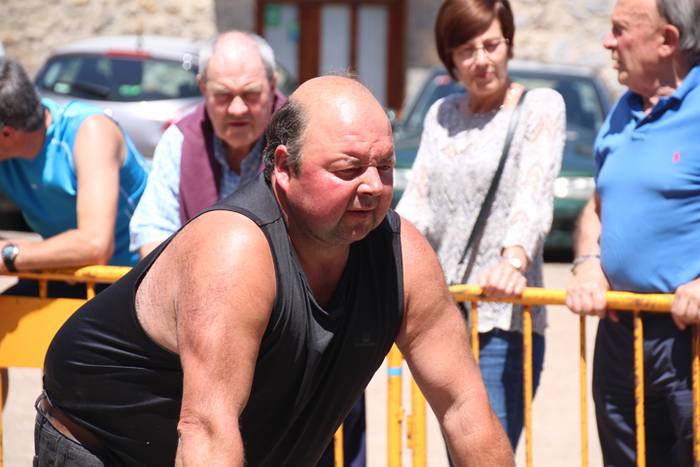 Idi erakustaldia Asteasuko p 16 1494859882108