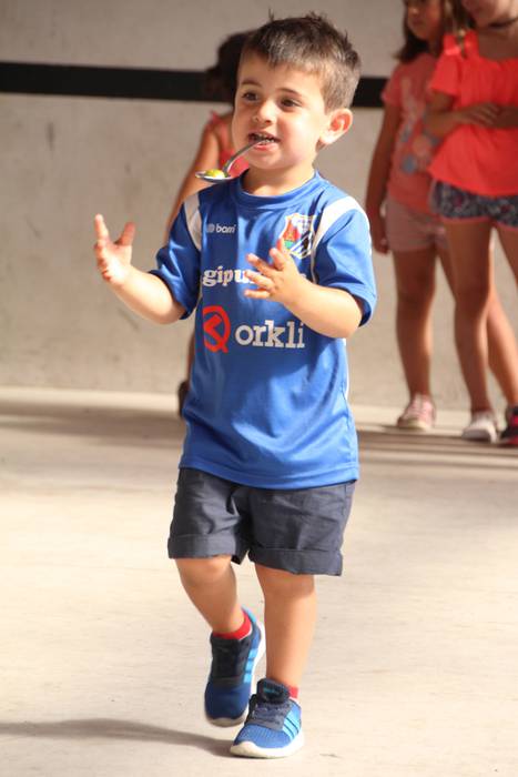 GOIATZKO ANDRA MARI JAIAK 20 37 1502731413570