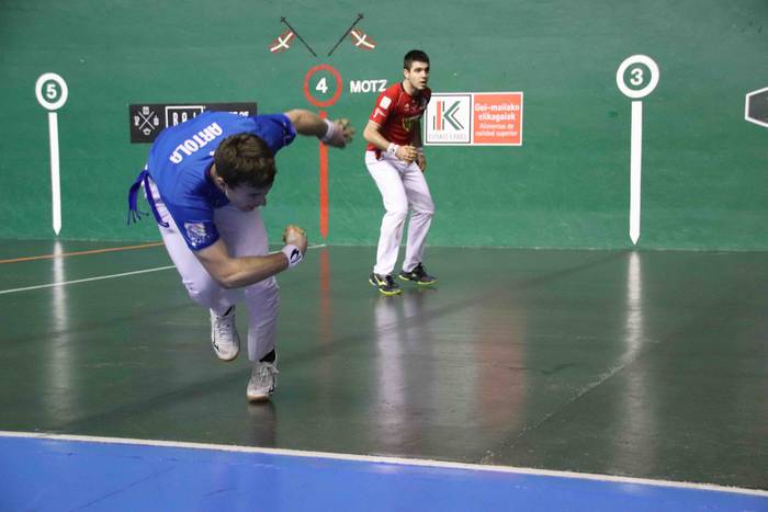 Jaka eta Artola, lehen postu 28 1576521593243