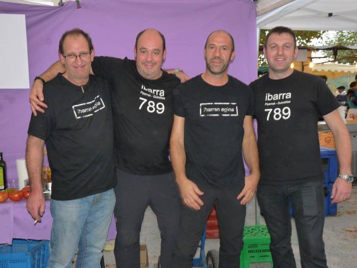 ezpeletako azoka 2015 6 1445878869941