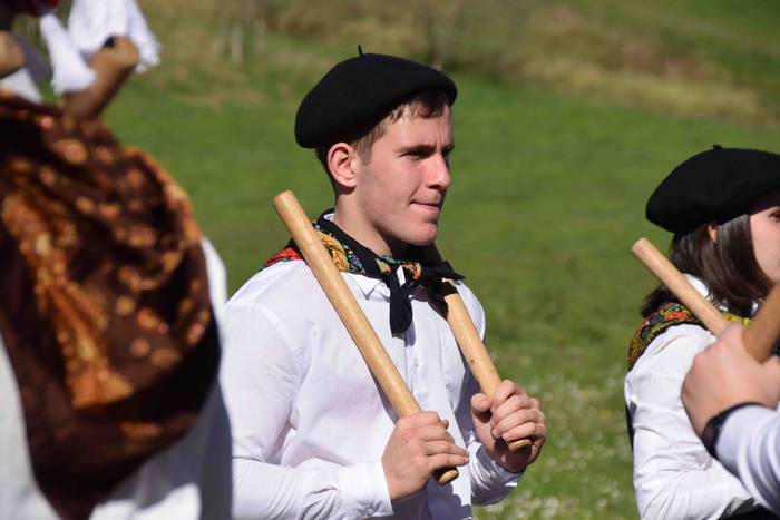 Atzokoari jarraipena eman di 19 1582463669876