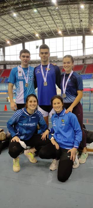 Zazpi domina pista estaliko  3 1644417762144