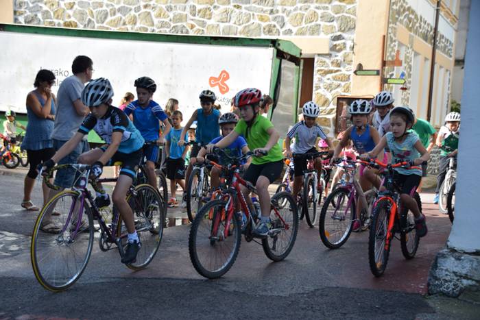 Alkizako Festak 2016, txirrindulari proba 7 1473505474910