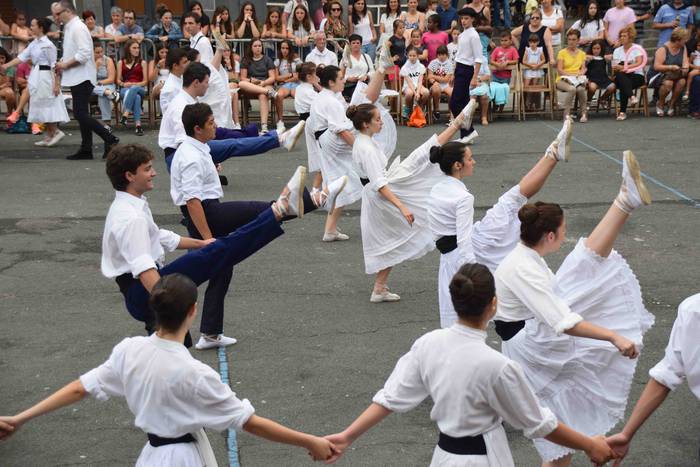 soka dantza santioak villabo 43 1532544045660