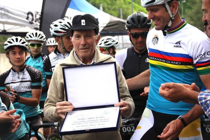 Pablo Arsuaga omenduz hasi d 23 1528540117945