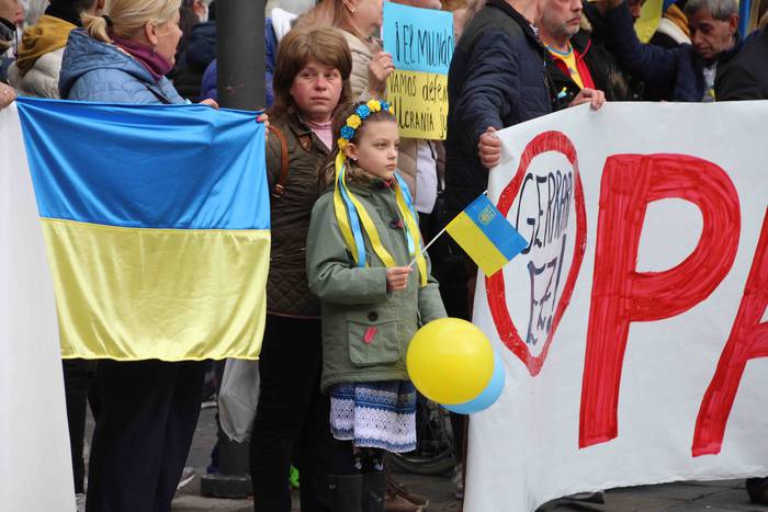 Ozen entzun dira Ukrainaren  17 1646500156658