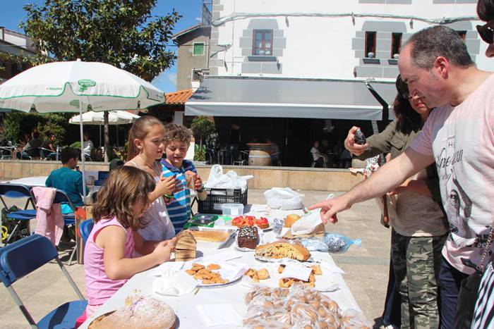 Udaberriko azoka Berrobin 19 1494770489204