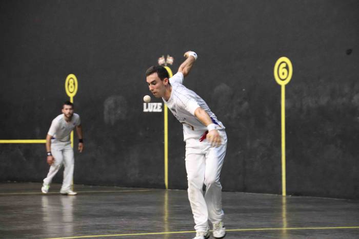 Zubizarretari jantzi dio txa 34 1568573502485