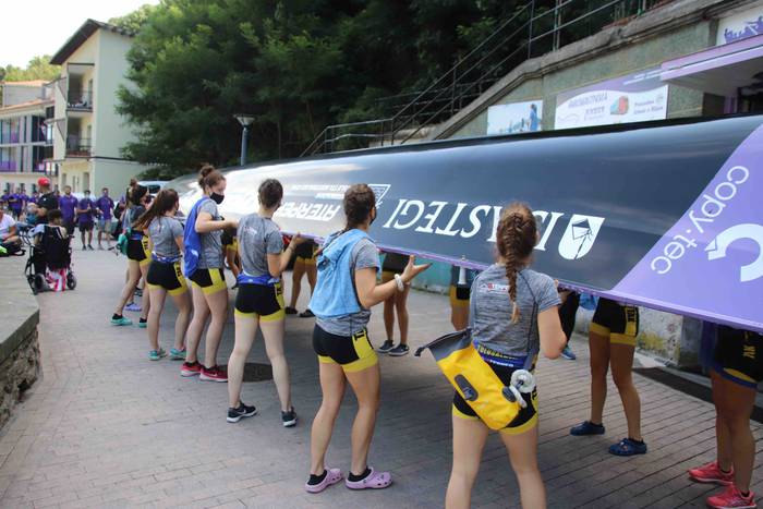 Bandera etxean geratu da 4 1594498816143