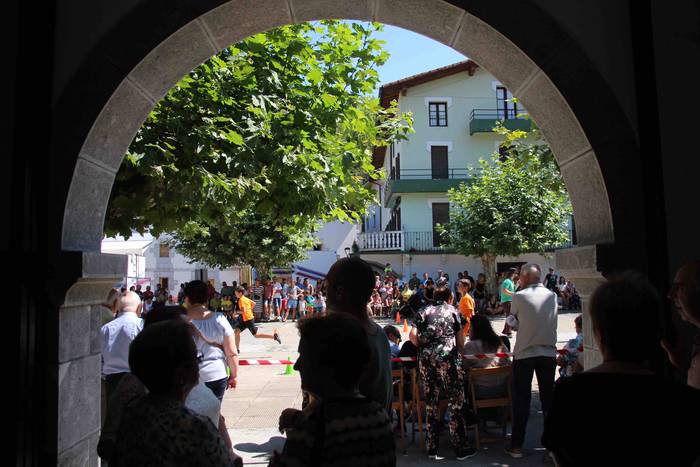 Belaunaldi berrien sasoia, f 34 1566652564049