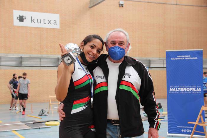 Susana Davila eta Mikel Alva 33 1619708680327