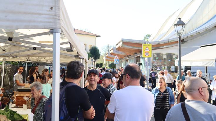 Lehen sektorea eta bertako produktua jarriko dituzte erdigunean Azoka Berezian
