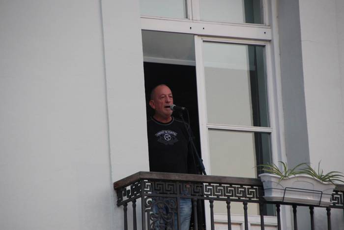 "Egin ezazue zuena eta izan  11 1505992485562