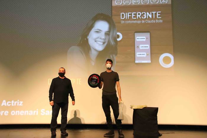 Zeinuen hizkuntza zabaltzen  5 1607796797530