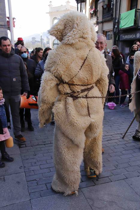 Dantzari Txikiak Zaldunita b 9 1645880468725