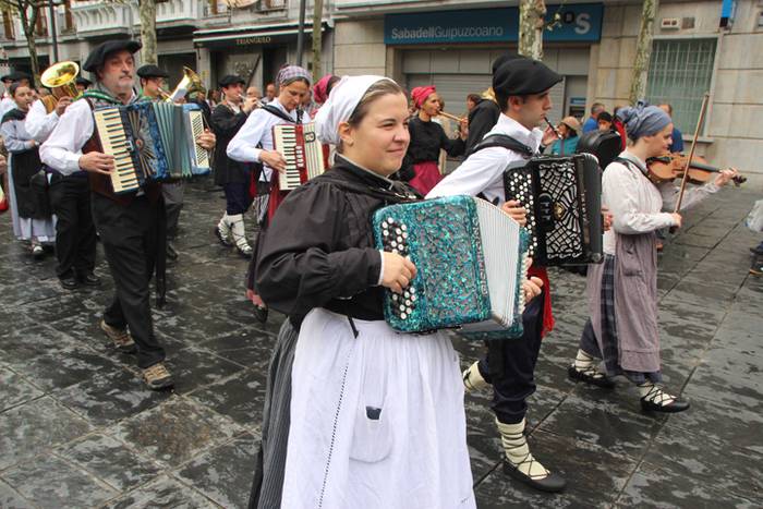 Udaberri Dantza Dezagun Tolo 38 1504963188242