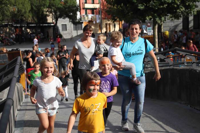 Emandakoa bueltan itzuli die 30 1567789892345