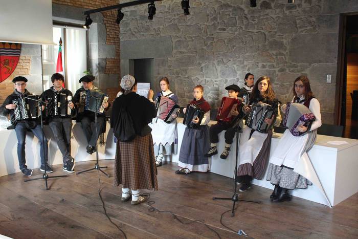 Gabon eguna Tolosan 2019 6 1577198001008