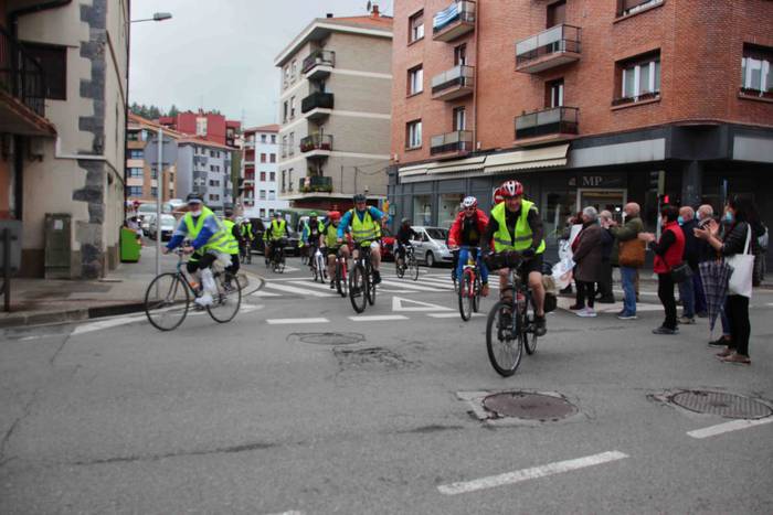 Pentsio duinak eskatuz eskua 5 1621879367171