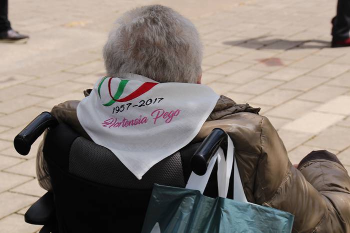 Lau belaunaldita Oriamendita 25 1493654721142