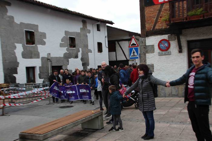 Korrikaren aldeko giza katea 27 1554641451397