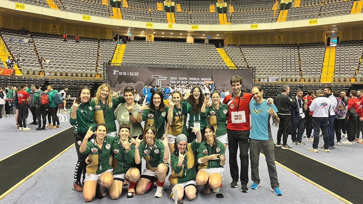 Ibarrak zilarrezko domina lortu du Euskal Herria ordezkatuz