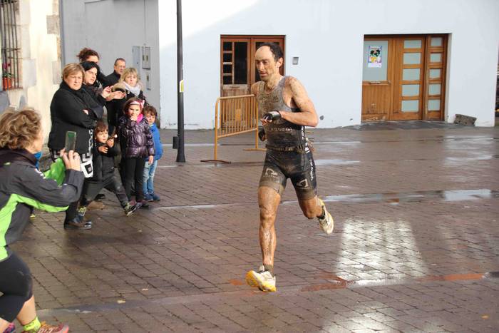 Eneko Gurrutxaga, Adunan ira 8 1574532551666