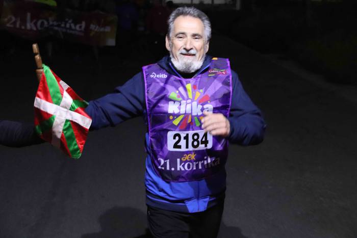 21. Korrika, Villabonan, Iru 21 1555132650304