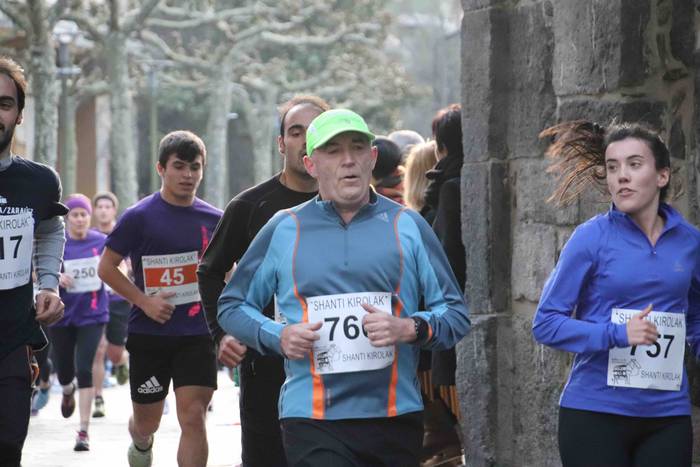 Uzturreko gurutzea lapurtu z 169 1577814049335