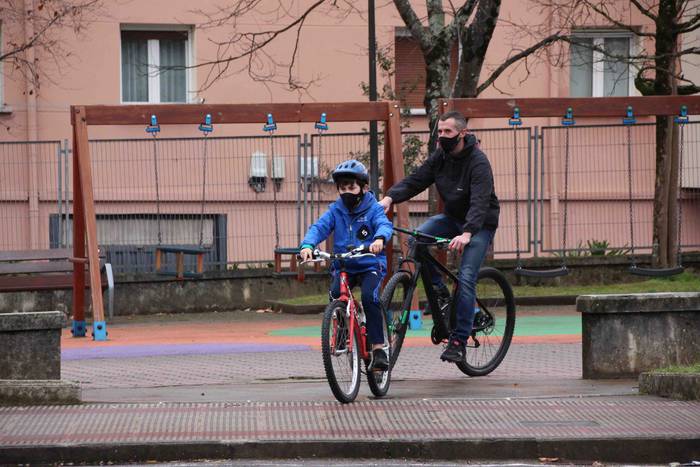 Haurrek kirol ezberdinak pro 52 1608389697136