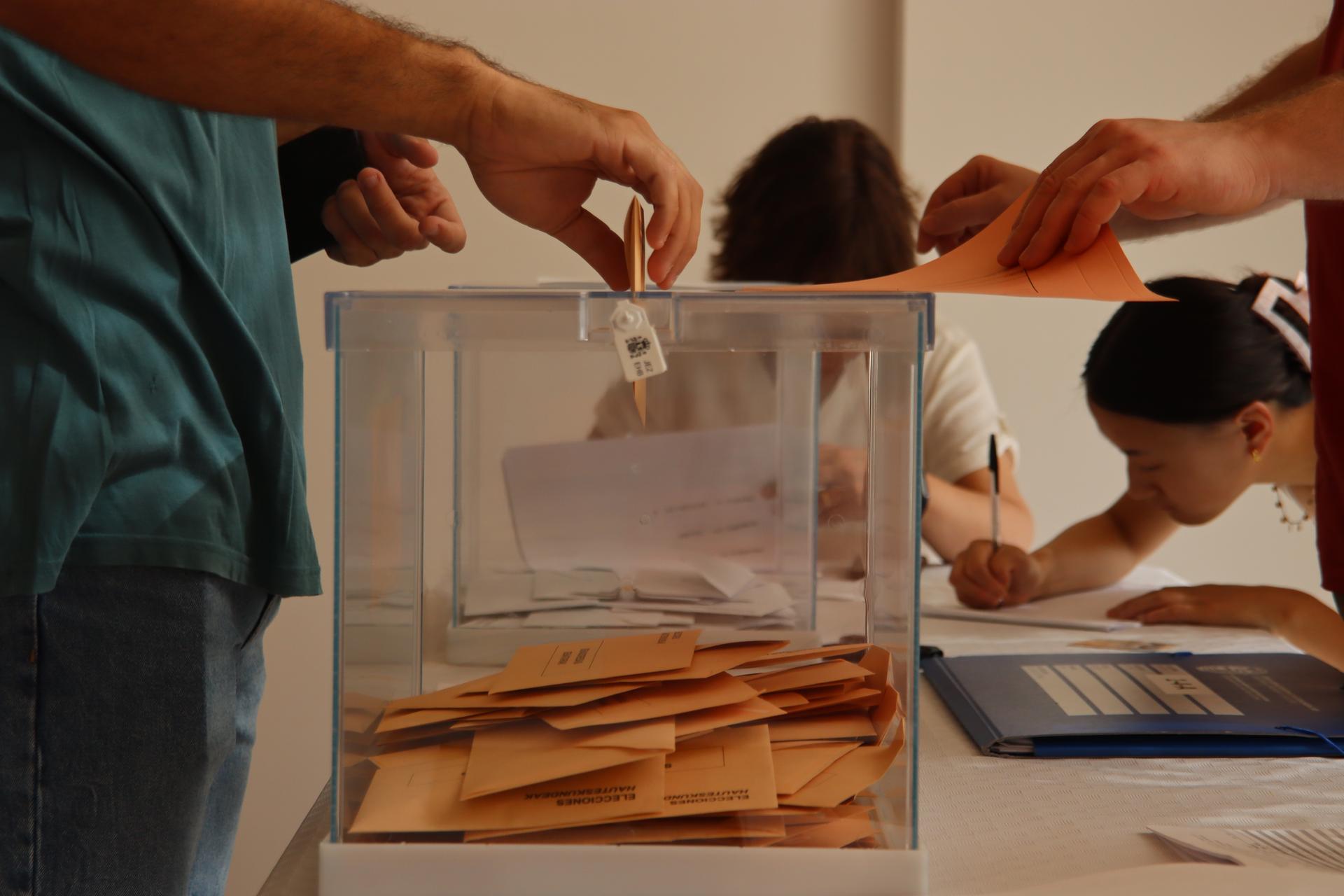 Bi puntu azpitik segitzen du parte hartzeak