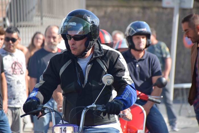 Motor eta errugbi zaleen bil 79 1535804640209