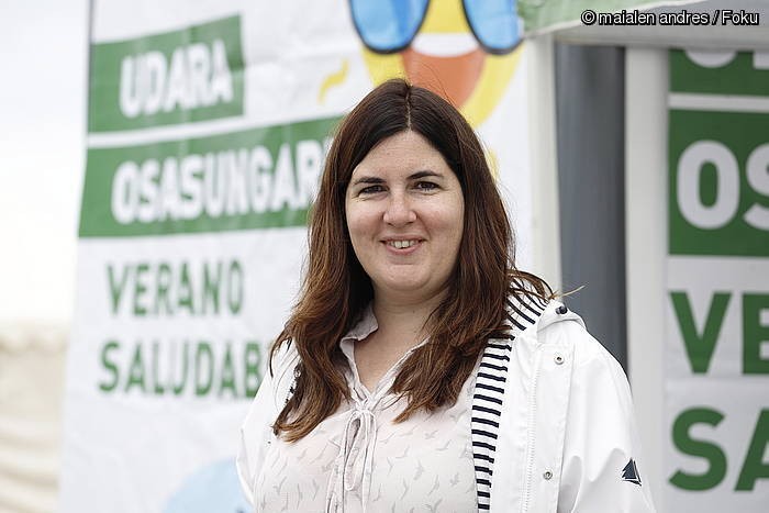 "Beltzaran egoteak ez du esan nahi babestuago gaudenik"