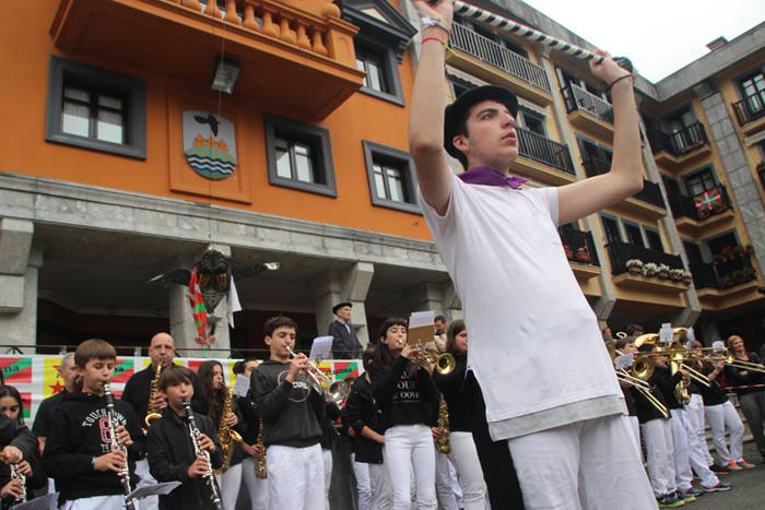 Odol emaileen elkarteko kide 51 1527705505156