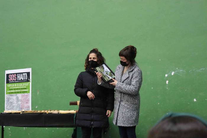 Oholtza gainera igo dira ira 51 1636308528623