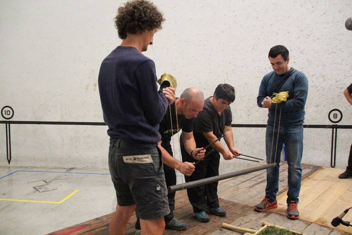 Azken Muga Zaratetik, Betelura 33 1471706572184